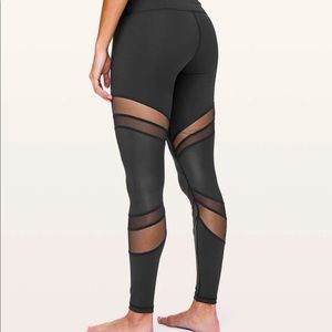 Lululemon Seek the Heat Tight